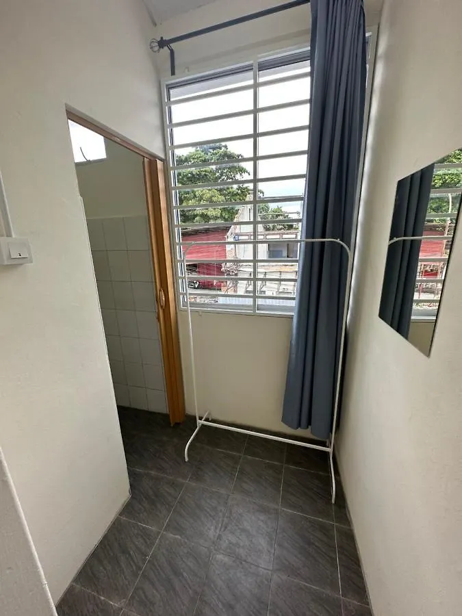 22A Hostel جورج تاون