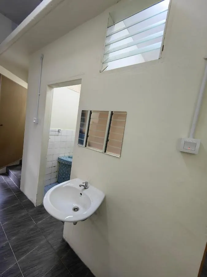 22A Hostel George Town